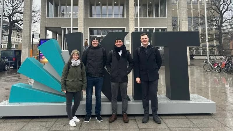 Karlsruher Institut für Technologie - Information Systems II